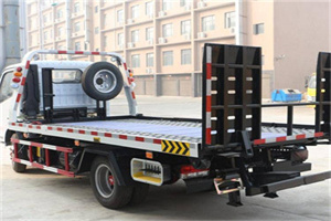 右江24小时道路救援电话